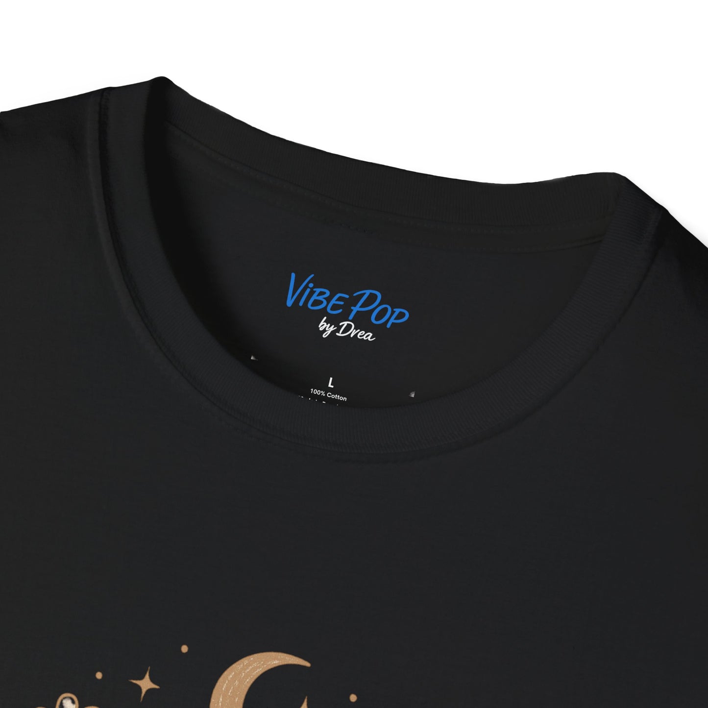 Pisces Zodiac T-Shirt – Minimalist Astrology Shirt, Pisces Symbol Tee, Celestial Horoscope Graphic Tee, Unisex Zodiac Gift