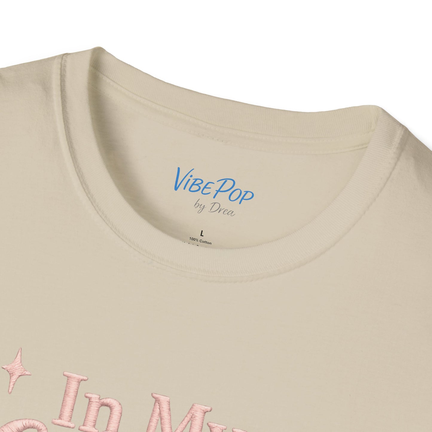 In My Lucky Era Shirt – Pink Script Lucky Girl Aesthetic Tee, Positive Quote Graphic T-Shirt for Women