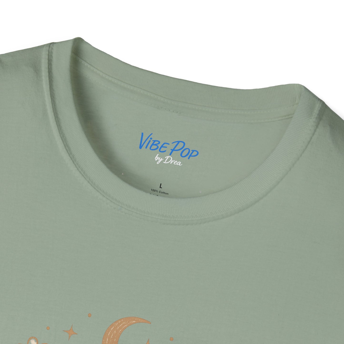Pisces Zodiac T-Shirt – Minimalist Astrology Shirt, Pisces Symbol Tee, Celestial Horoscope Graphic Tee, Unisex Zodiac Gift
