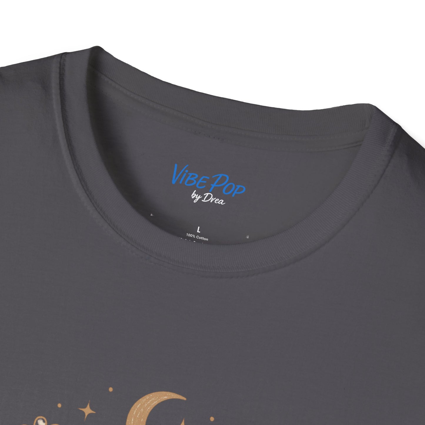 Pisces Zodiac T-Shirt – Minimalist Astrology Shirt, Pisces Symbol Tee, Celestial Horoscope Graphic Tee, Unisex Zodiac Gift